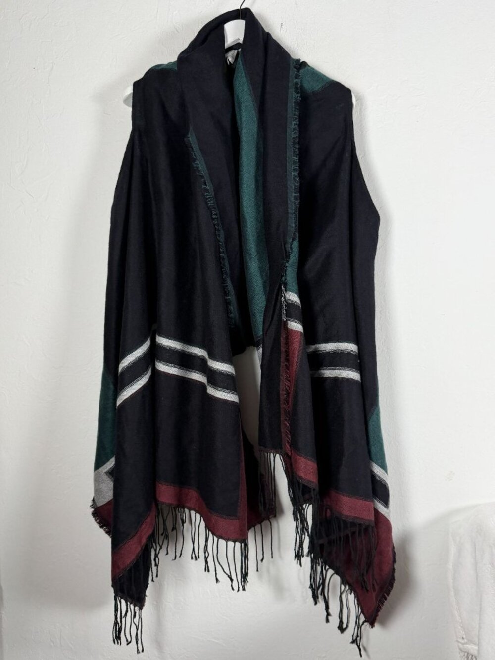 Crosstree Lane Womens Teal w/ Burgundy Plaid Vest Ruana Blanket Wrap Fringe New